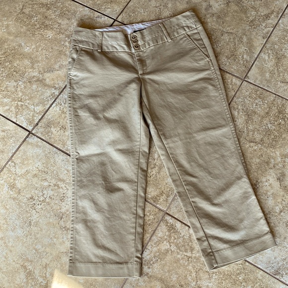 Khaki crop pants, size 12 - Picture 1 of 7
